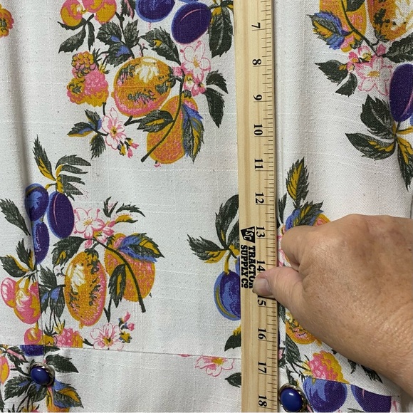 Day Dress VTG Hand Made Momcore Short Sleeve Midi Fruit Floral Pleat M Cottage - Picture 11 of 12